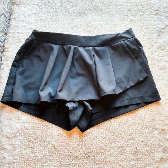 Fabletics Womens Layered Skirt Shorts Black Size XS - Picture 3 of 5